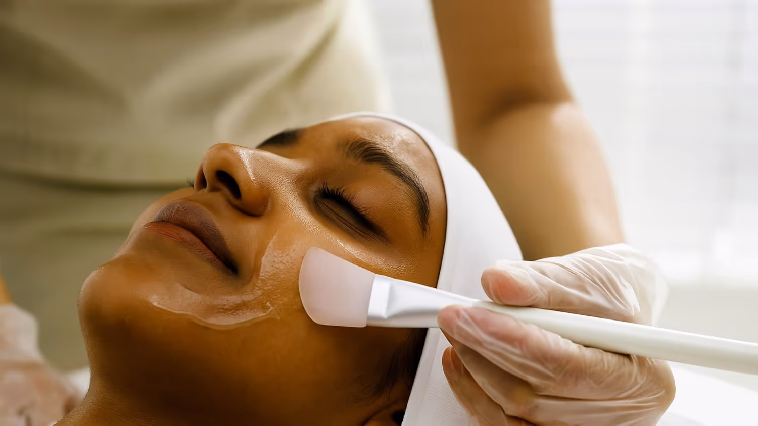 Professional Chemical Peels: Medical-Grade Solutions