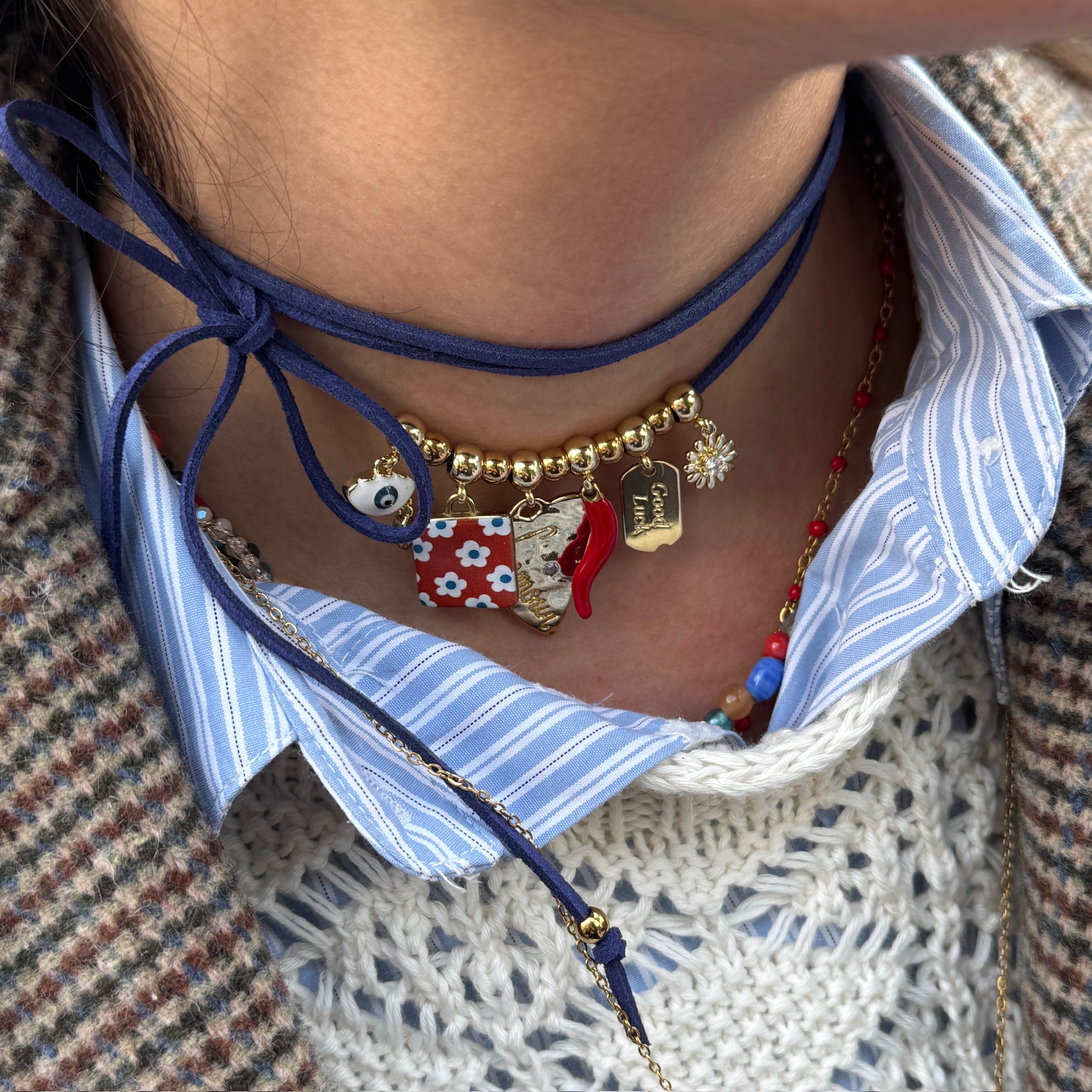 Chocker azzurro