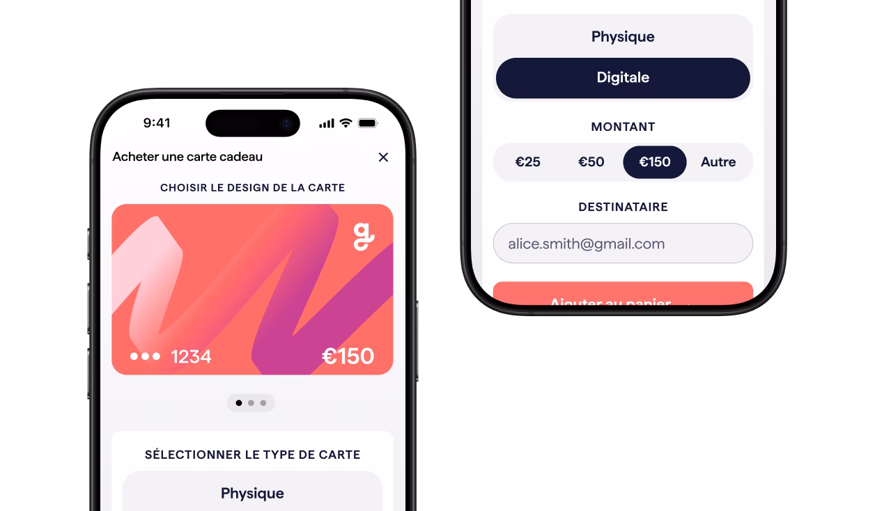 Capture d'écran de l'interface d'une application mobile permettant d'acheter une carte-cadeau, montrant le design d'une carte-cadeau et les options permettant de sélectionner le type de carte, le montant, les destinataires et la quantité. L'écran s'affiche sur une maquette de téléphone.