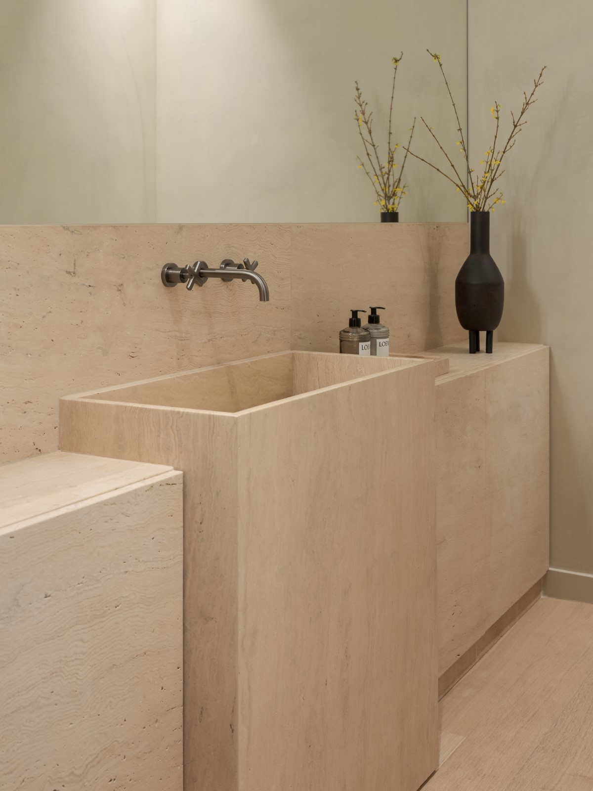 Travertino Bath Furniture