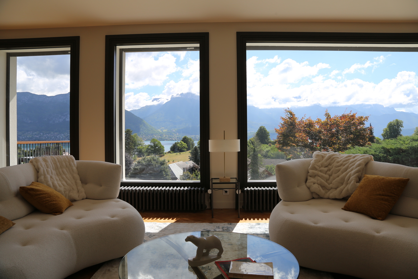 Fenêtre et Baies vitrées Alu - Rénovation d'une maison en Haute-Savoie — MD Rénov'