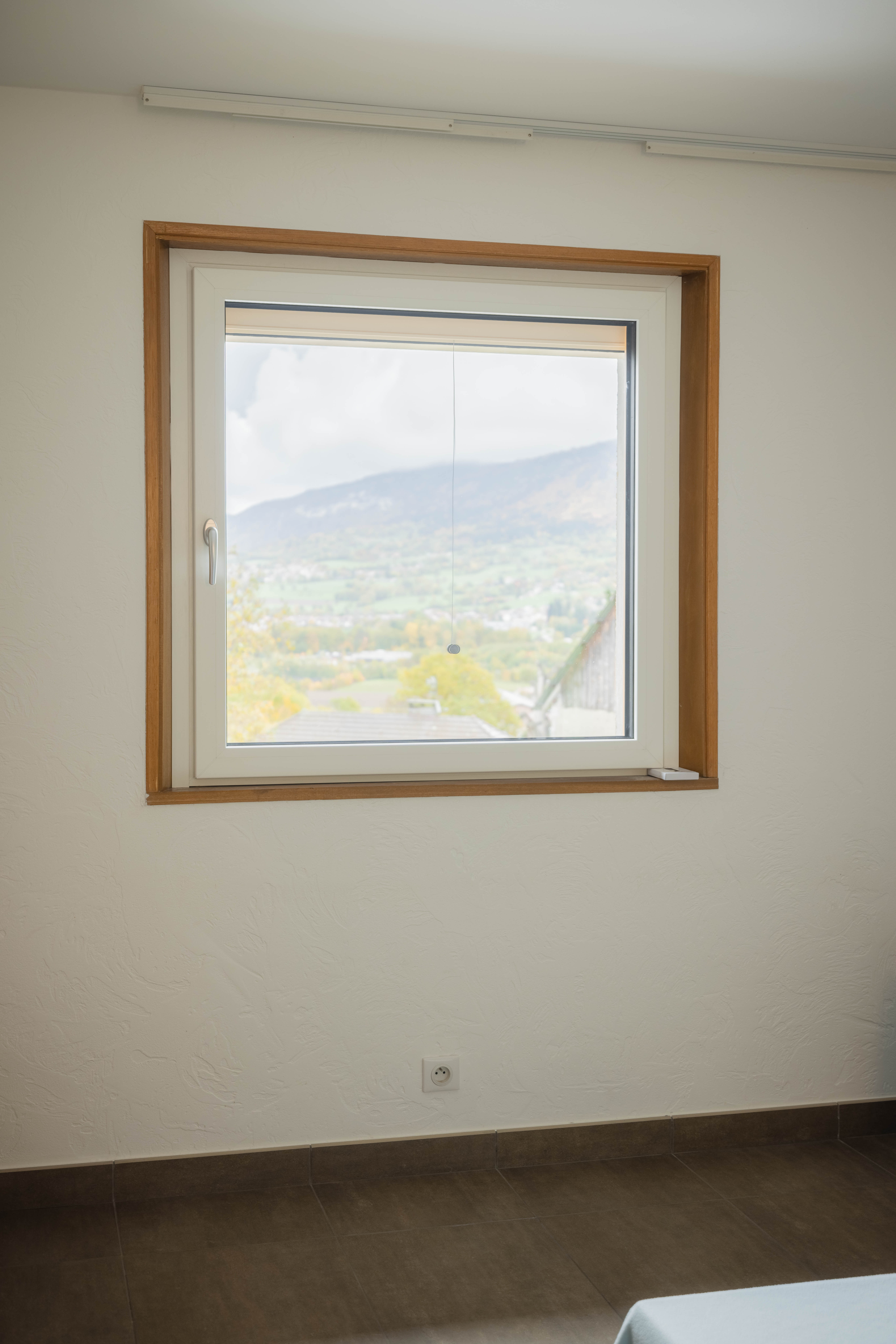 Fenêtres PVC/Alu – Rénovation d’une maison en Haute Savoie — photo 1, MD Rénov'