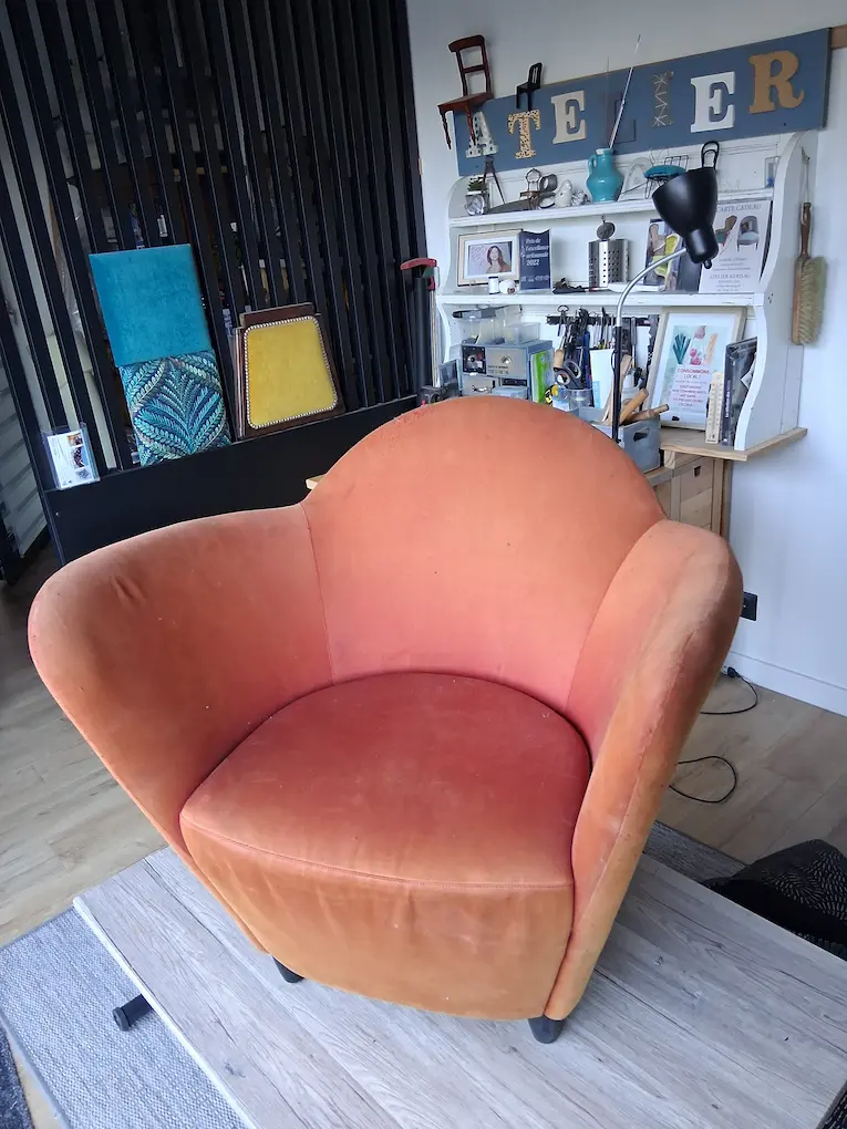 Fauteuil crapaud avant réfection