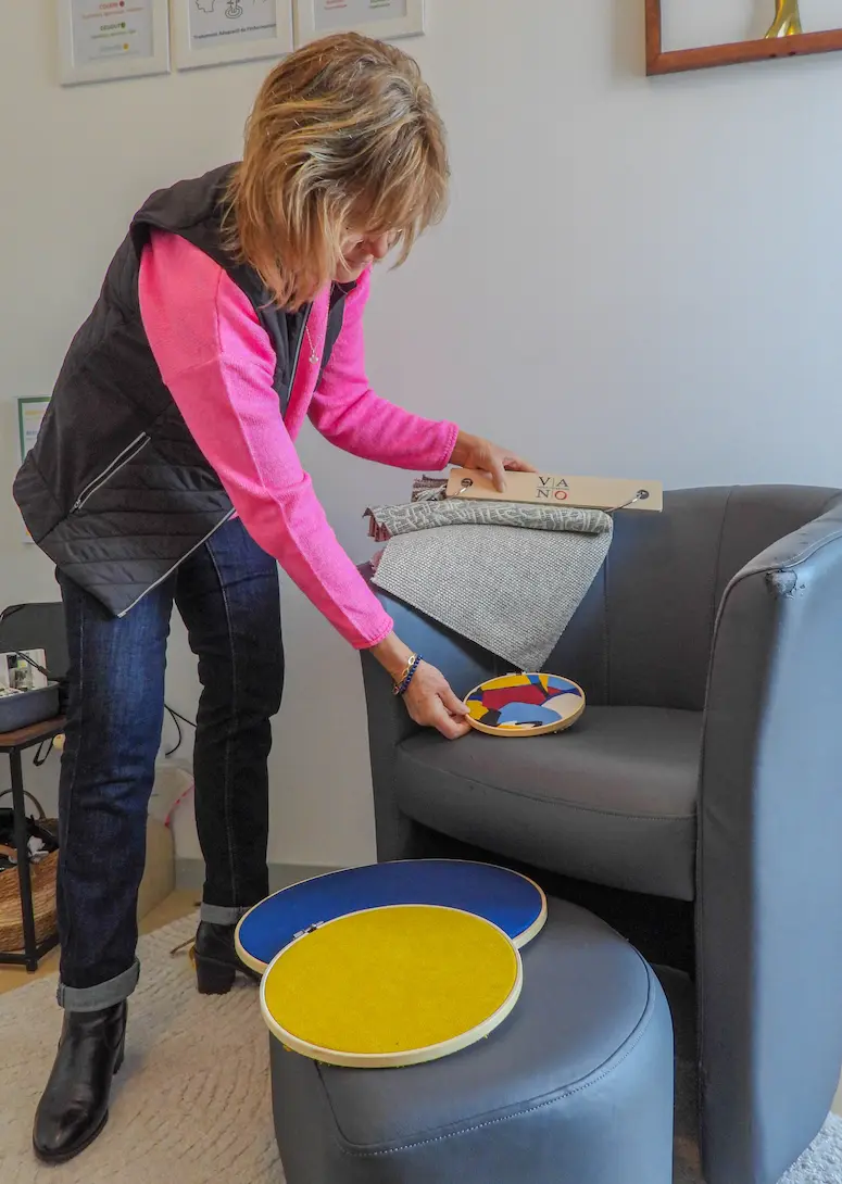 Accompagnement au choix des tissus à domicile