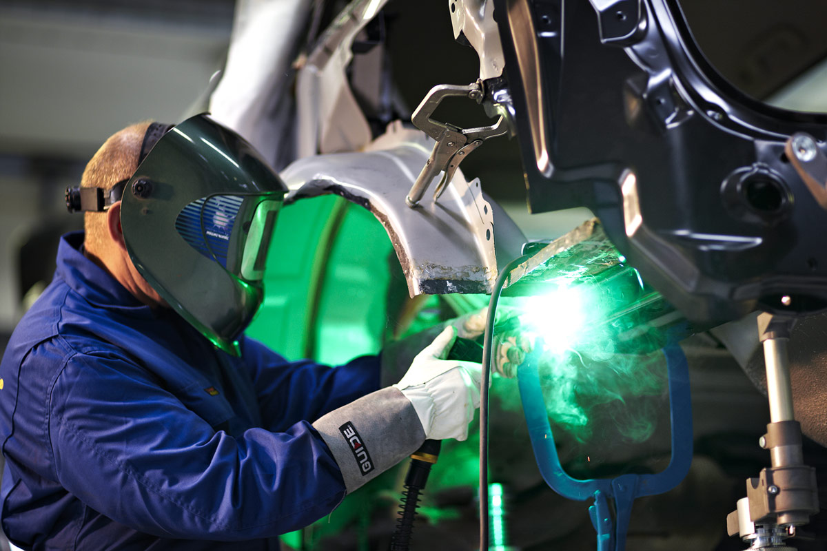 Range Rover And Jaguar Collision Repair