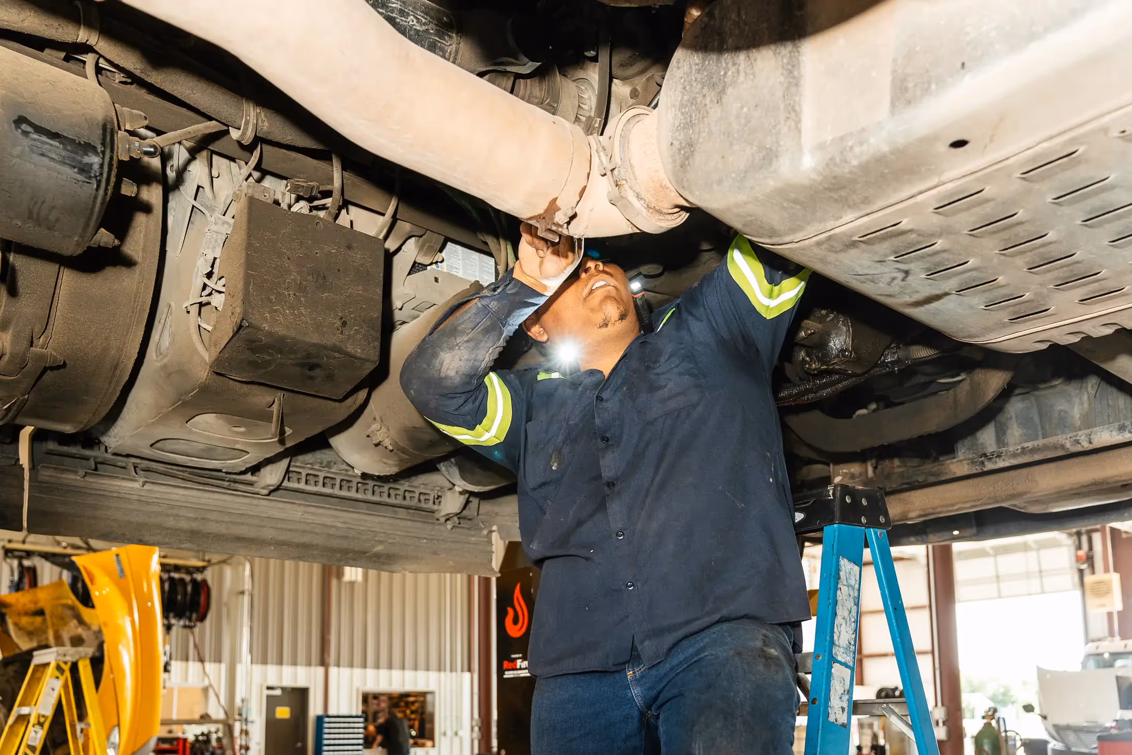 Mechanic providing diesel truck repair in Weyburn, SK