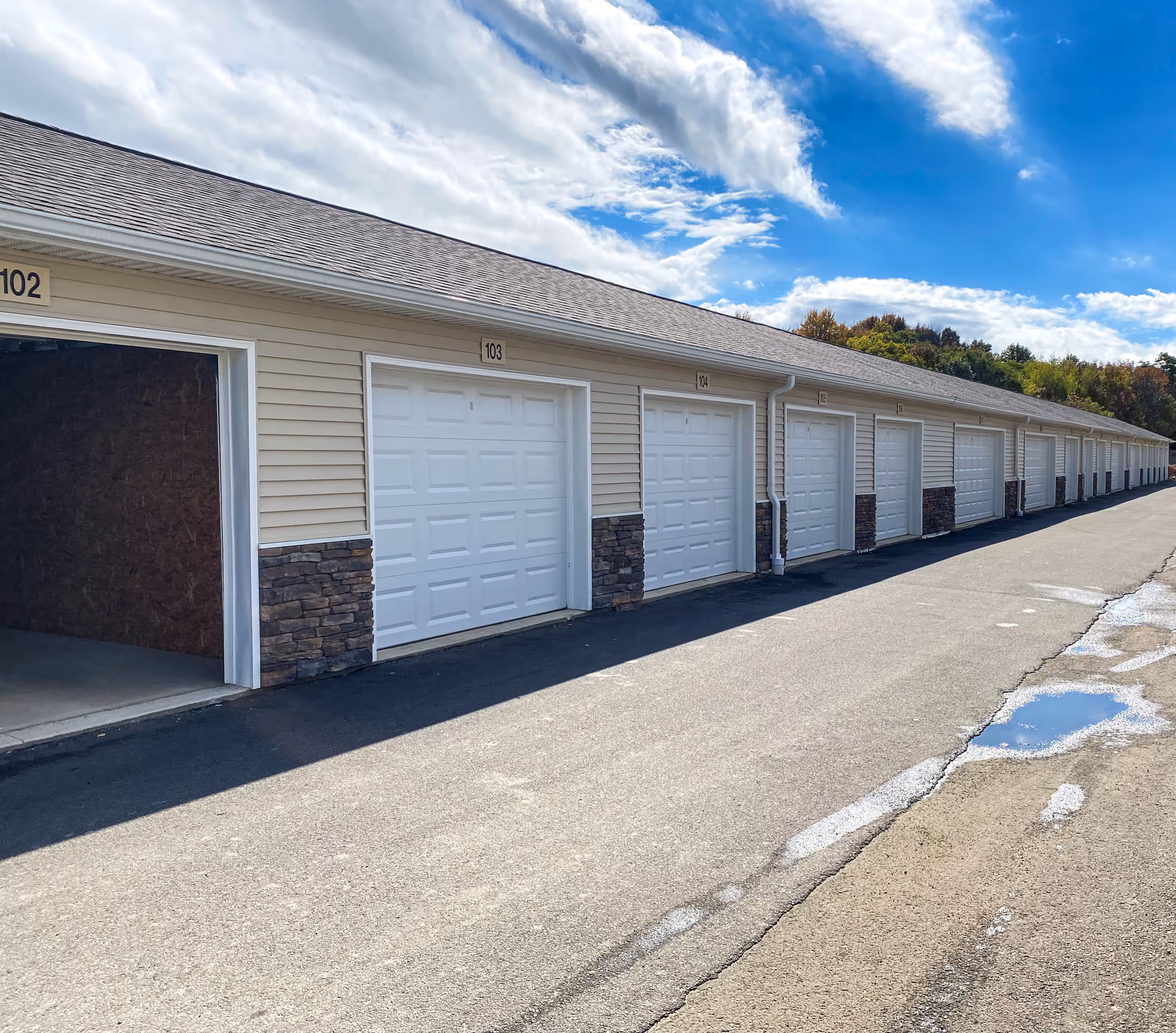 Palermo Realty – Copperleaf Storage Rooms
