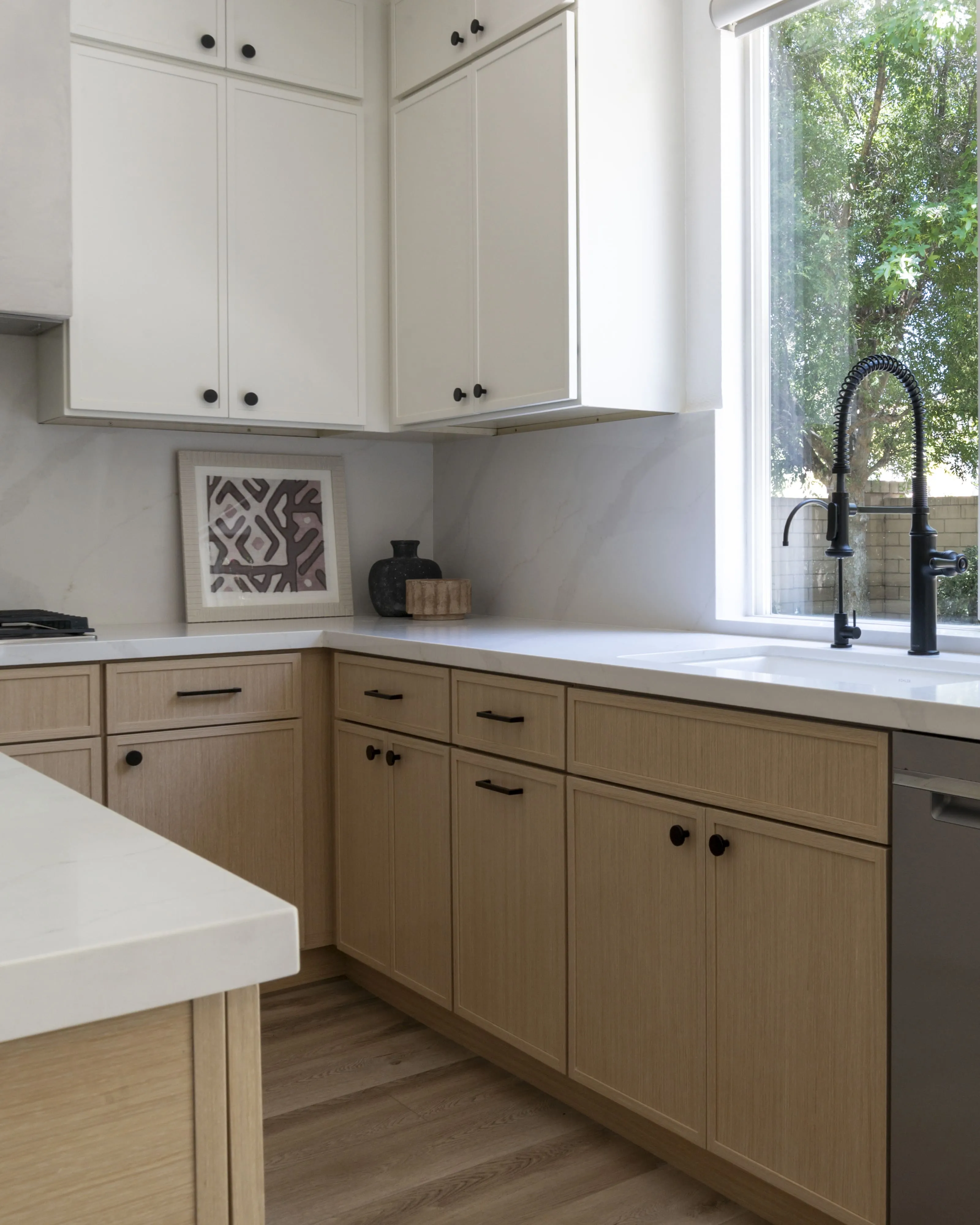 Mil Pitrero Road – Kitchen Sink Wall