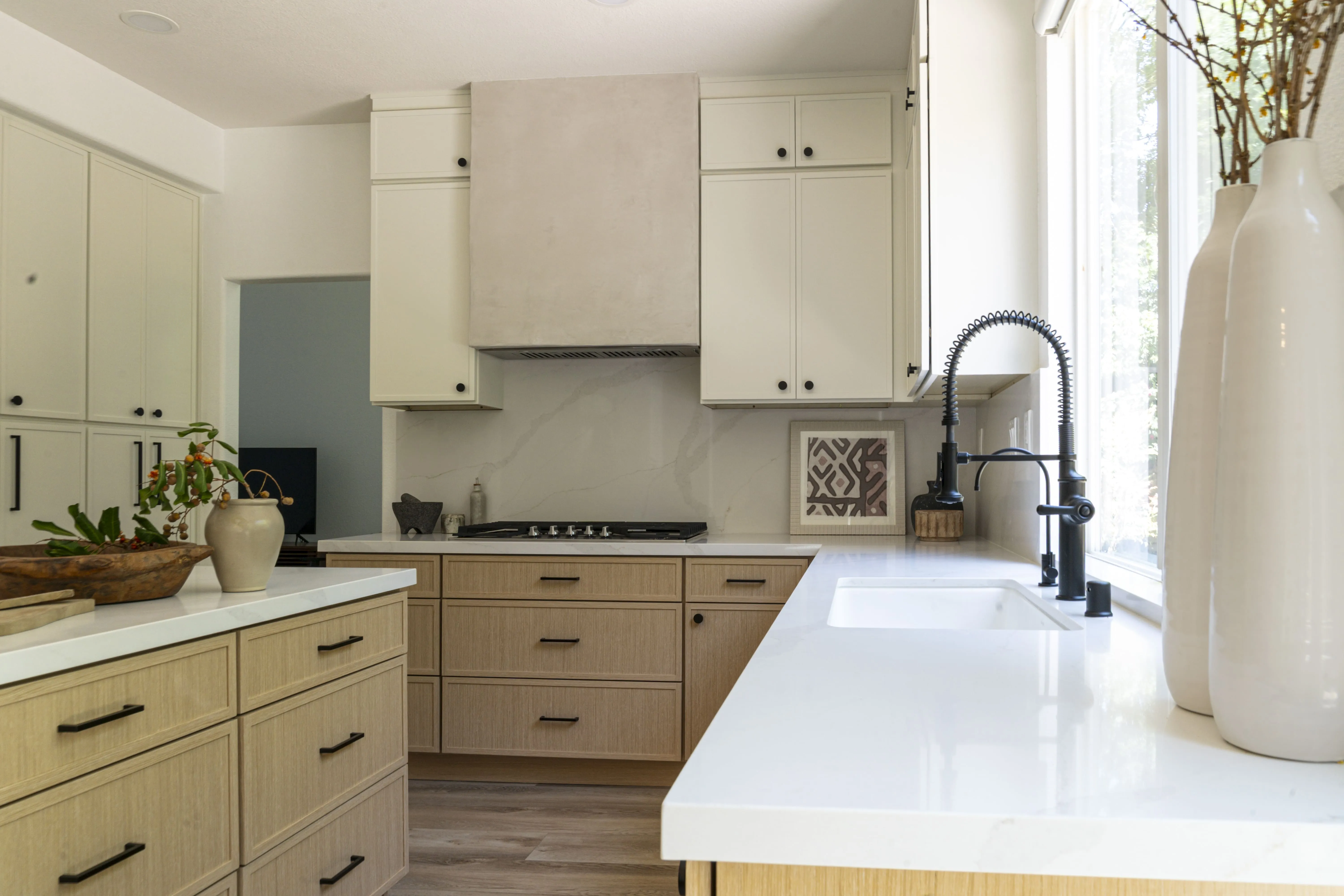 Mil Pitrero Road – Kitchen Overview