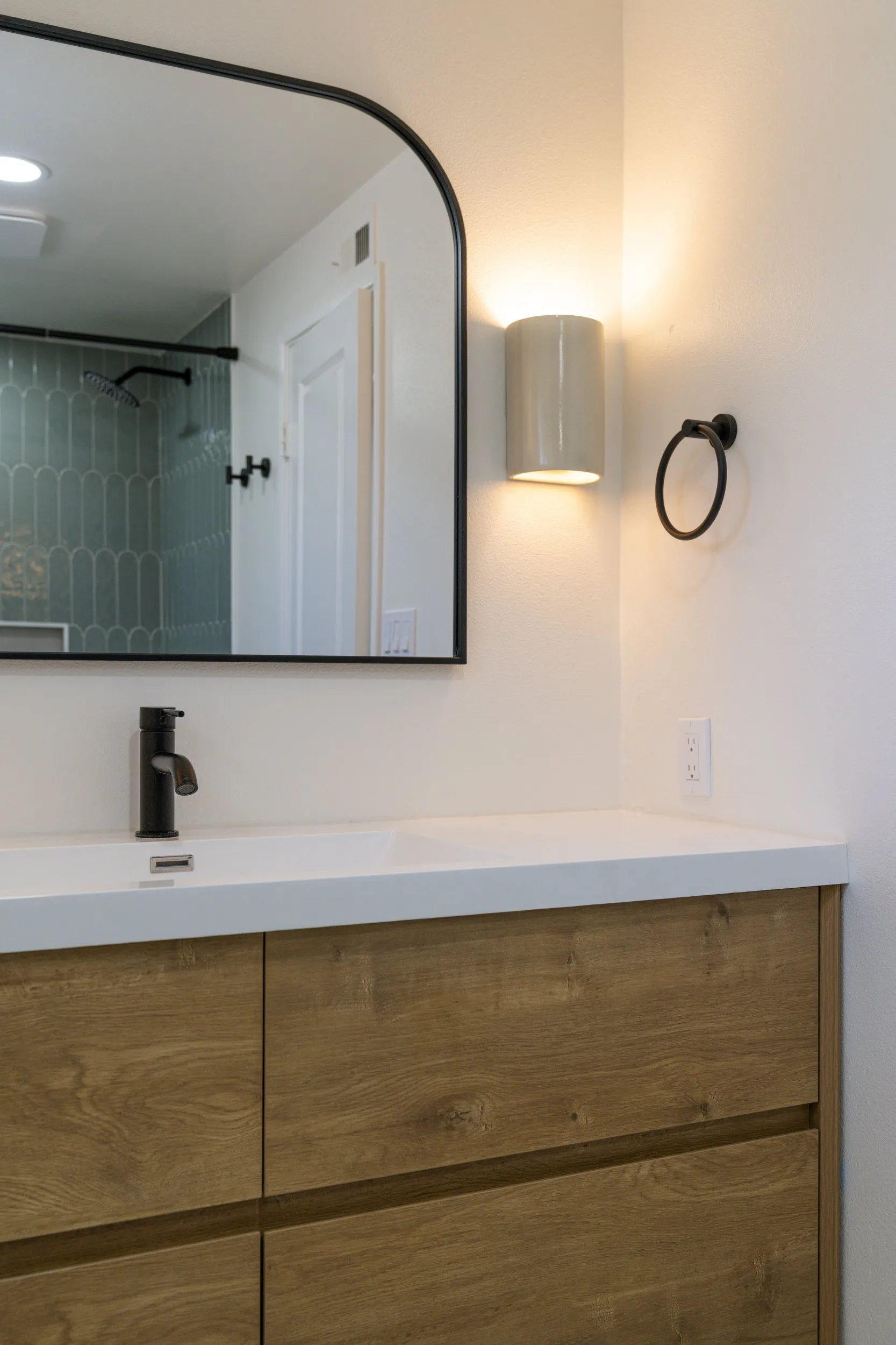 Warmwell Drive – Oak Vanity 03