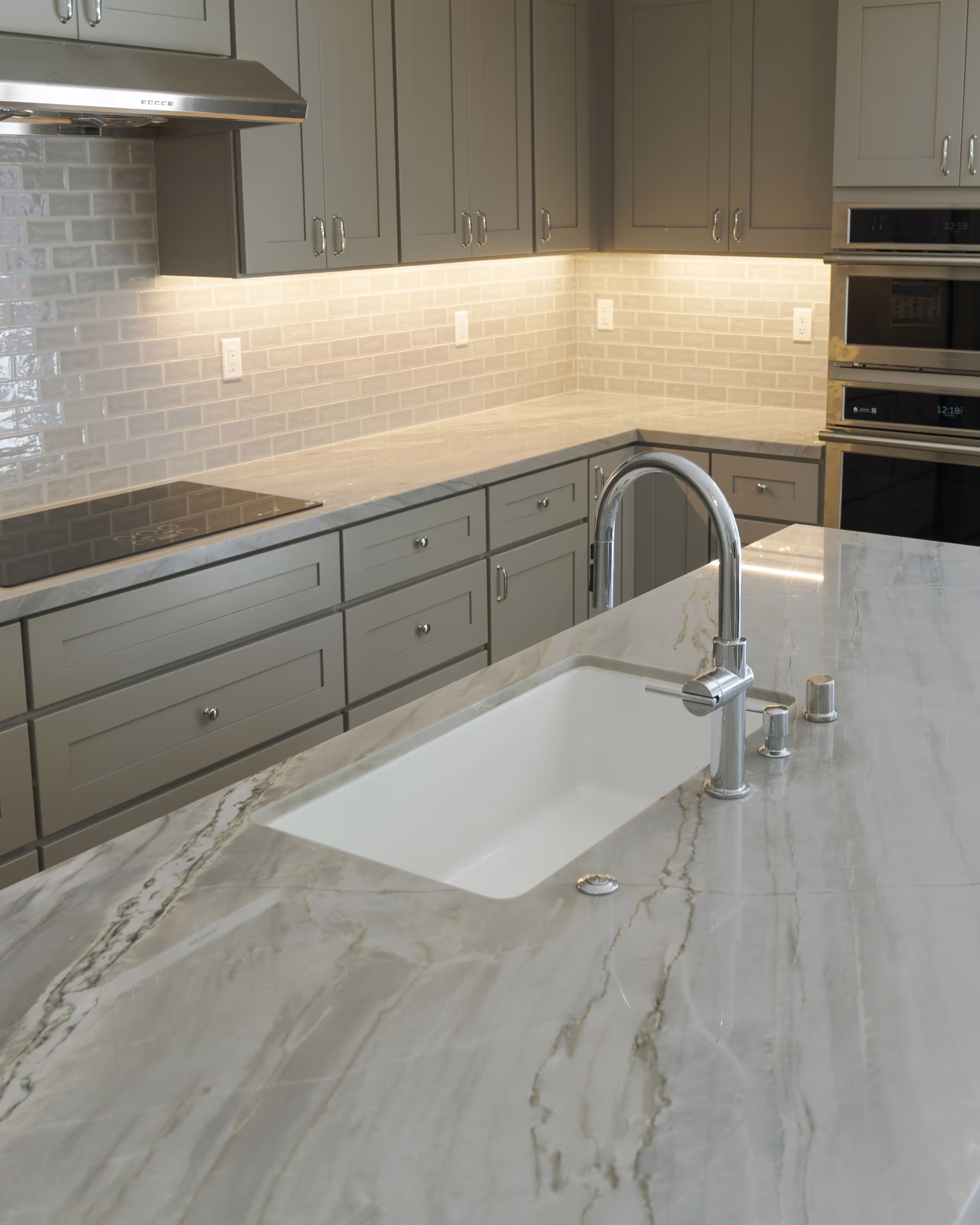 La Mesa – Marble Countertop Detail