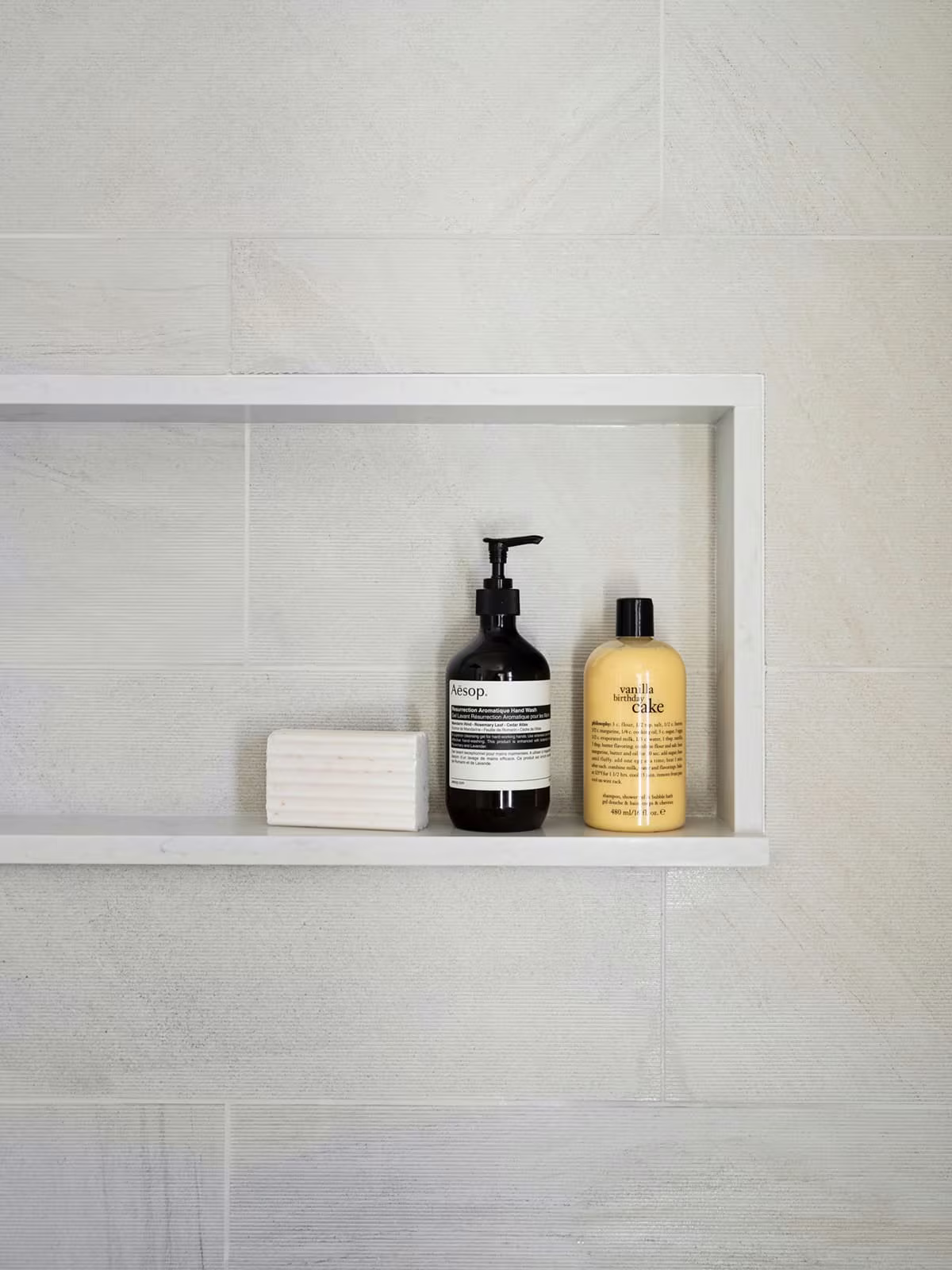 Cather – Shower Niche Detail