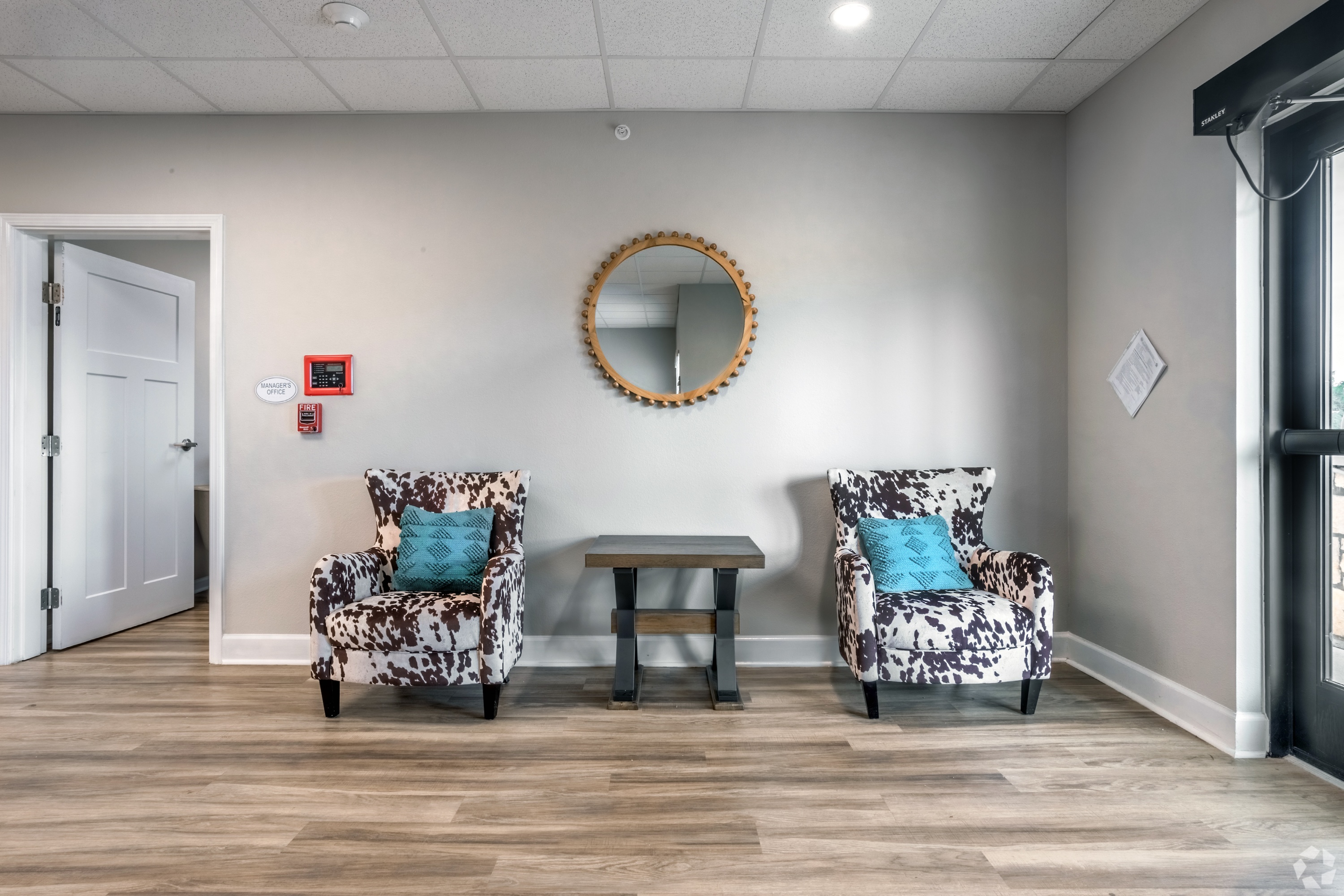 Leasing office