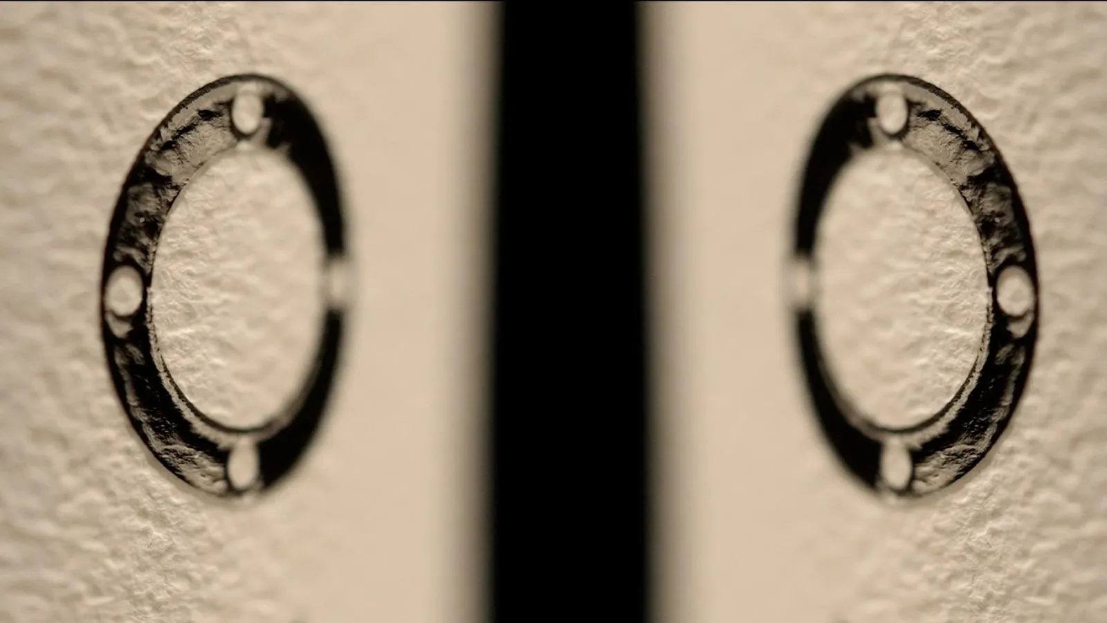 Cardrona Distillery closeup logomark on spirits bottle