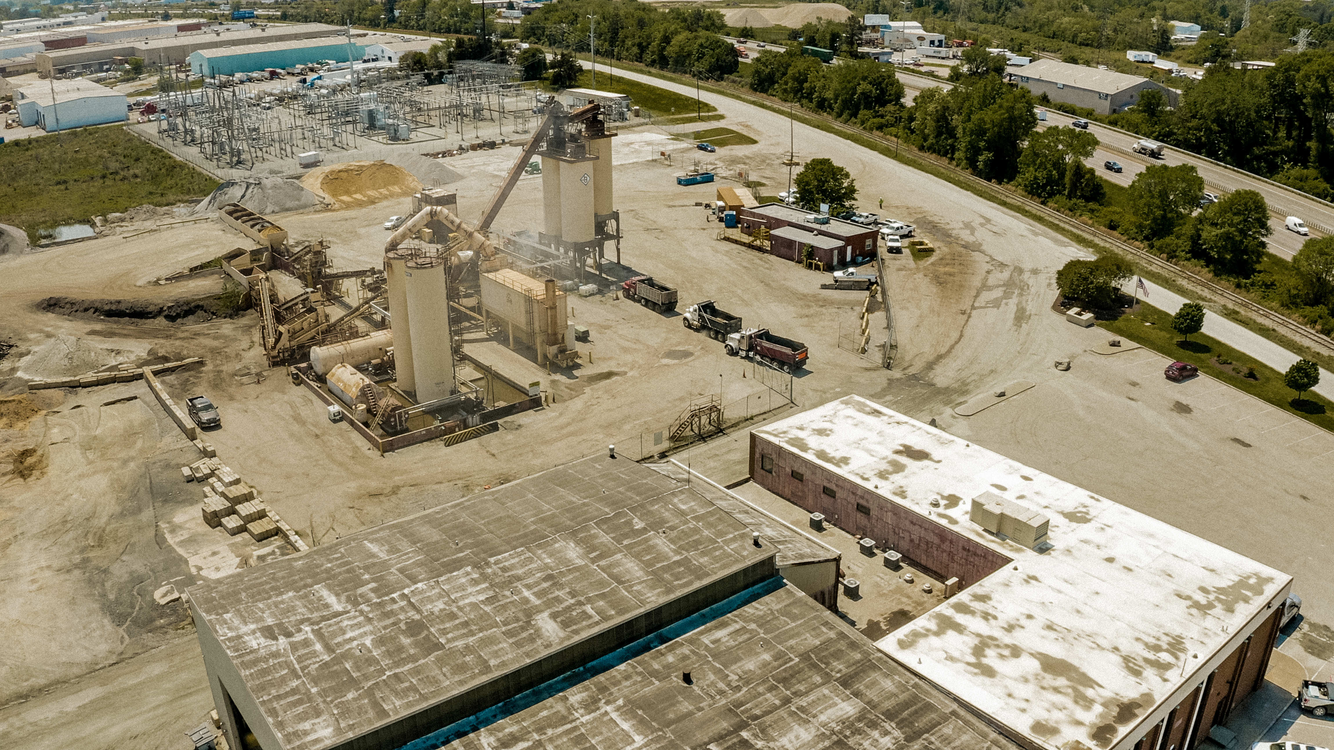 Shirley Gap 64: Processing equipment and plant buildings viewed from above.