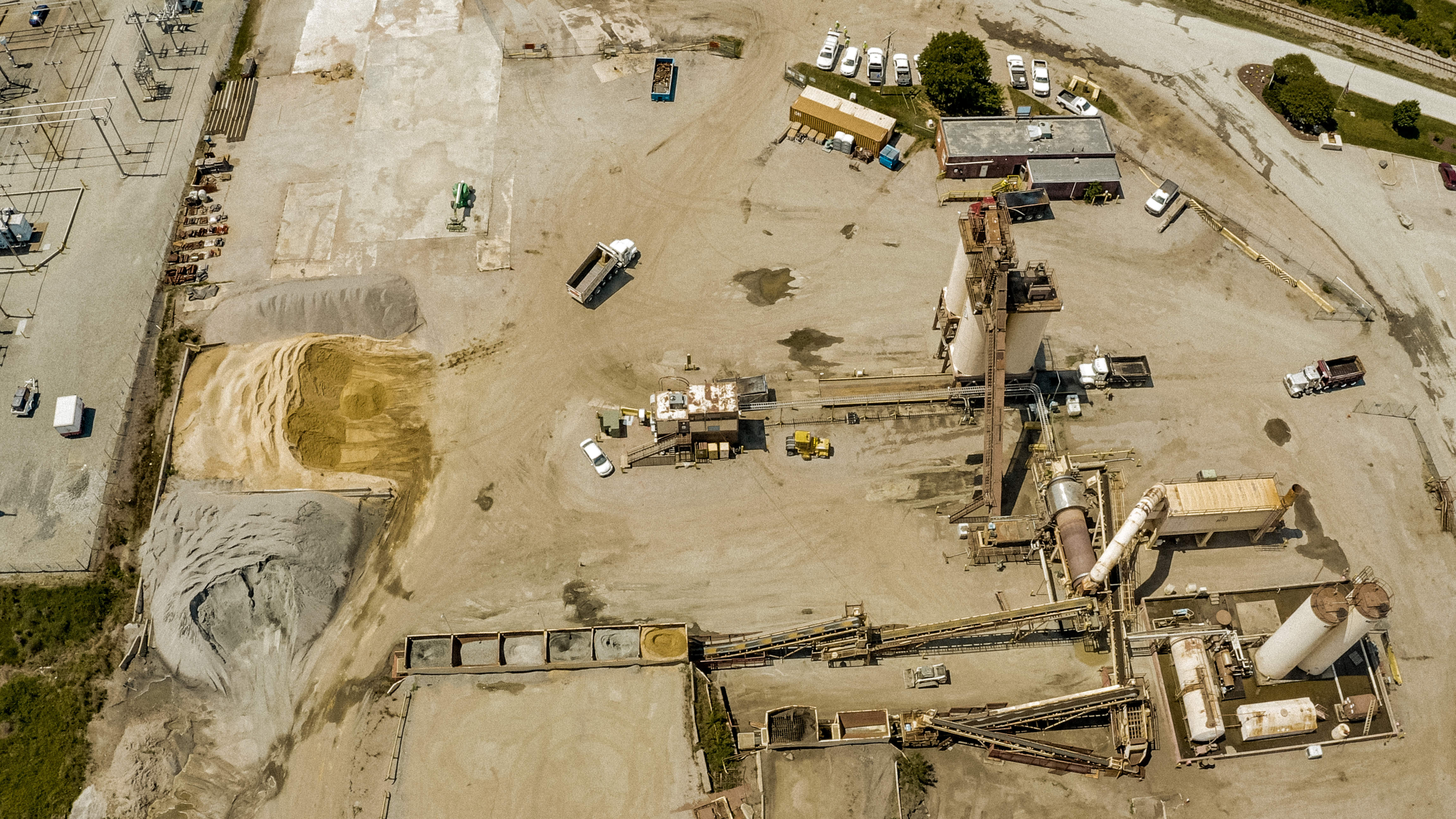 Shirley Gap 64: Top-down view of trucks, stockpiles, and processing equipment.