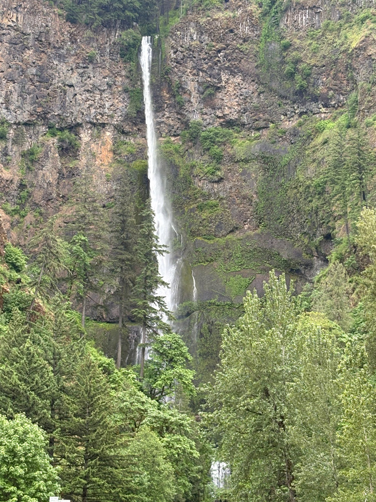 Upper Multnomah Falls