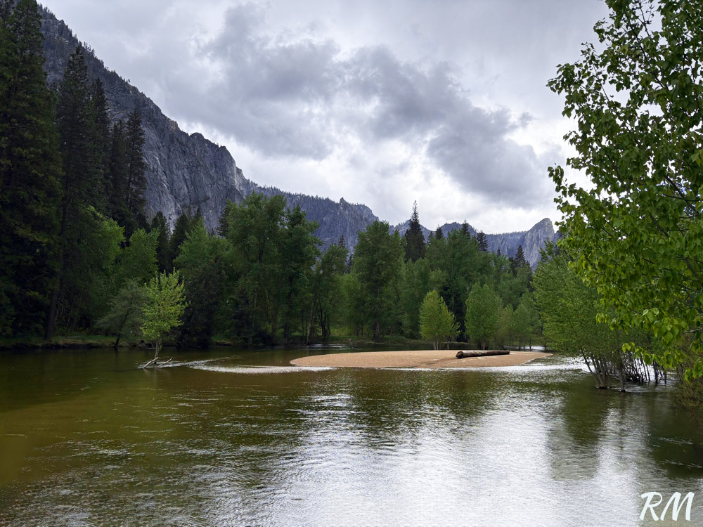 Yosemite Valley Merced River