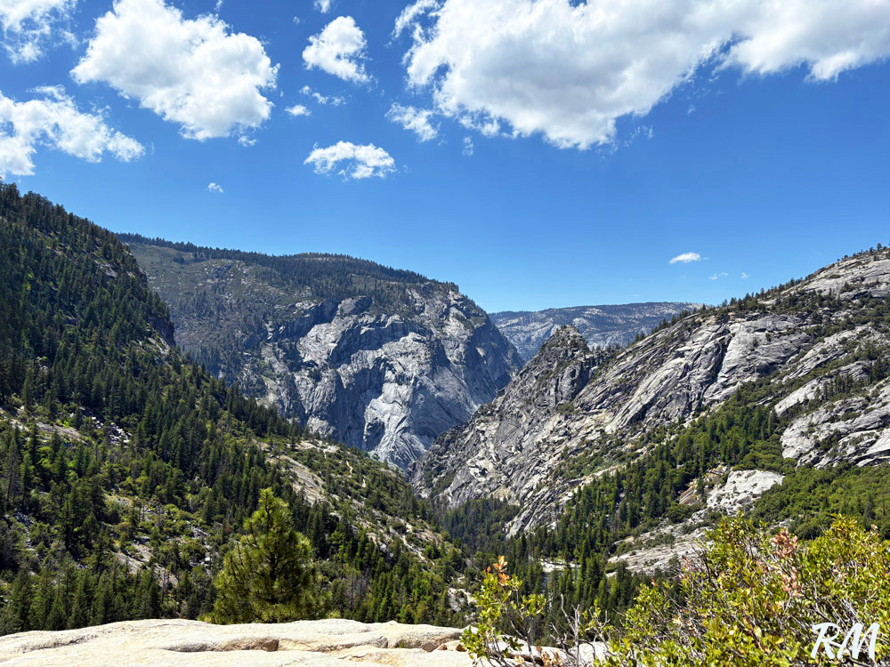 Yosemite Valley Overview.