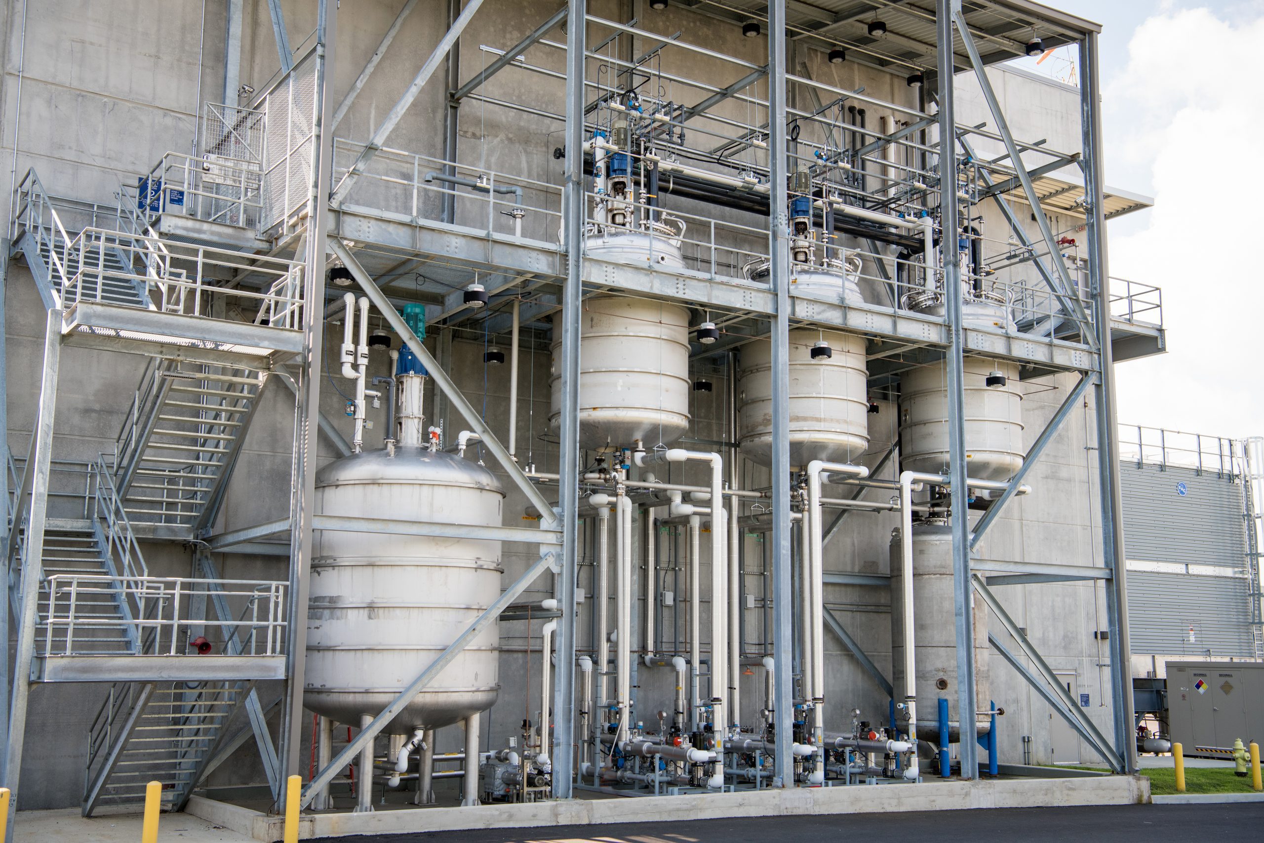 ResinTech anuncia aumento de preço global