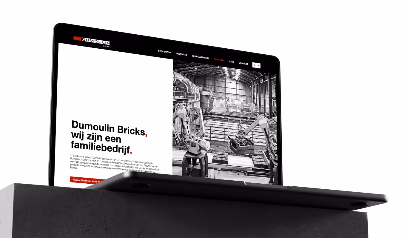 laptop website mockup