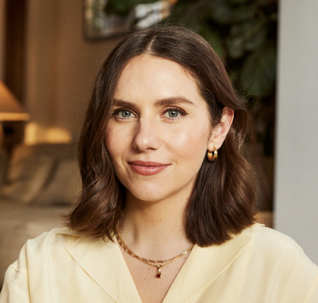 [headshot] image of customer (for a cleaning service)