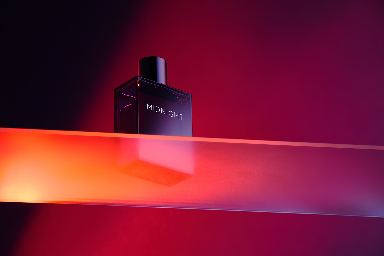 Sunnamusk oud fragrance studio photography by Digitox