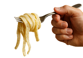Alfredo pasta in a fork