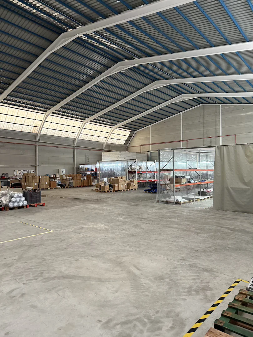 Instalaciones industriales de Yorklay para fabricación de mochilas y productos textiles técnicos