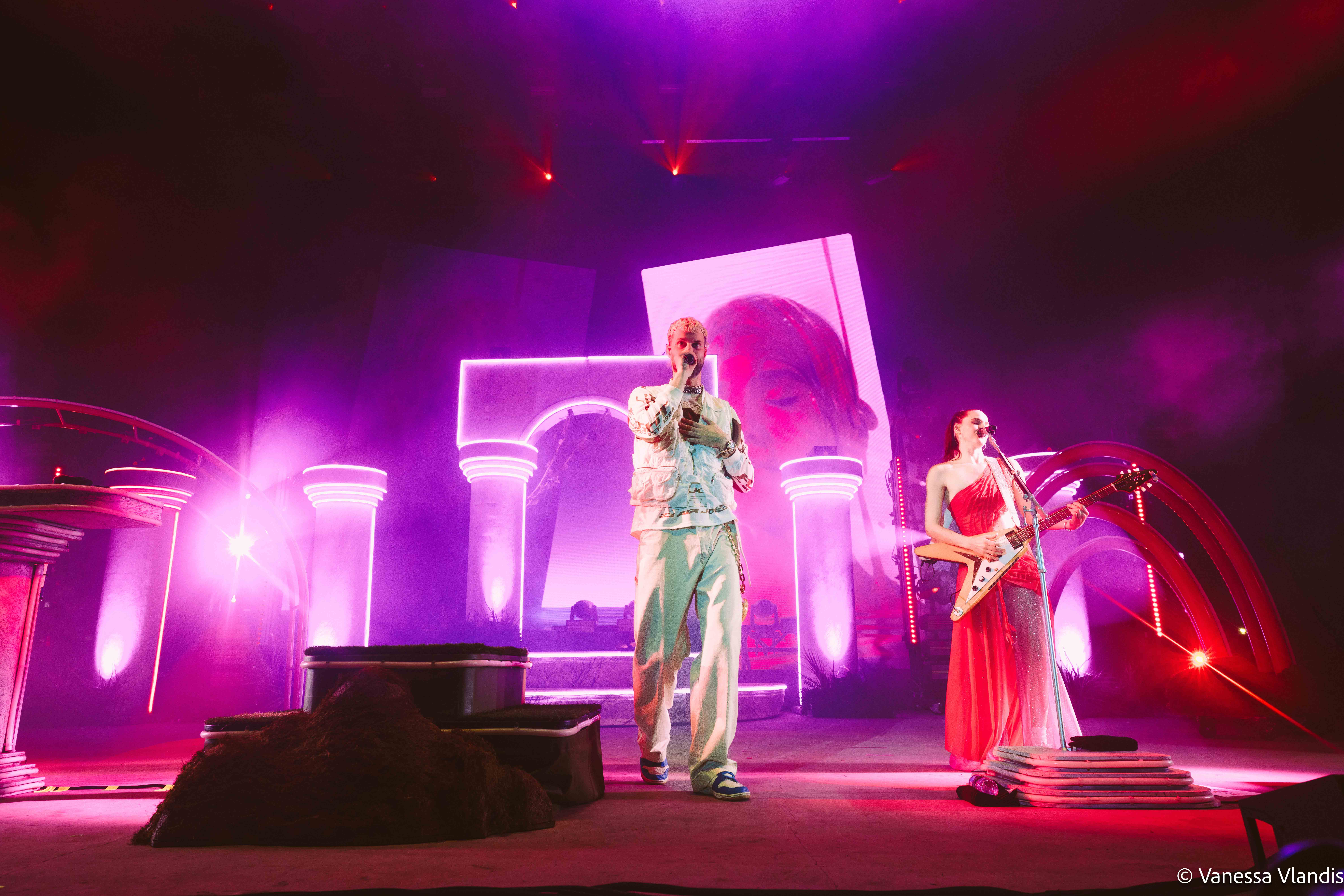 Sofi Tukker - Bread World Tour live