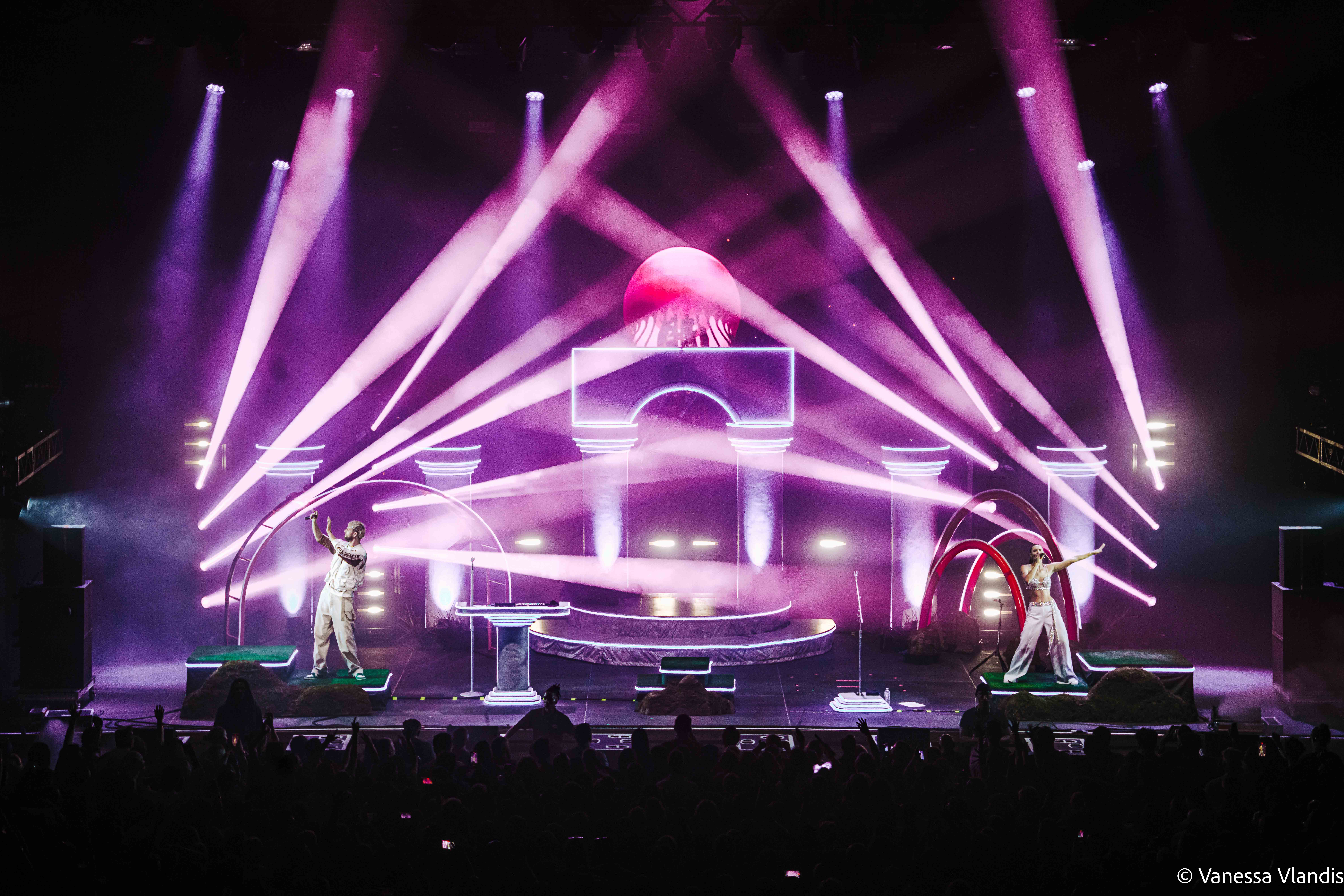 Sofi Tukker - Bread World Tour live