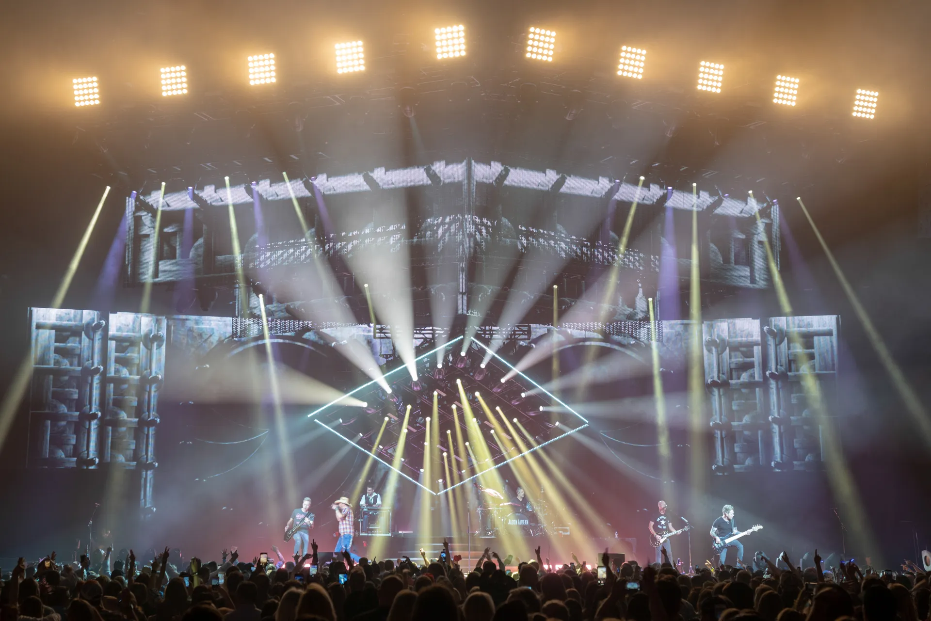 Jason Aldean performing on the Ride All Night Tour