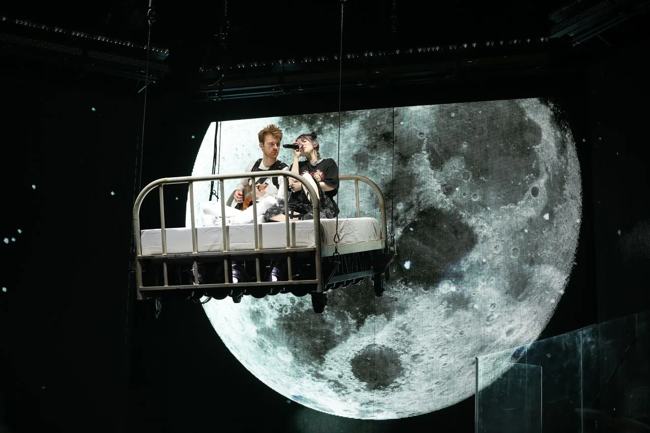 Billie Eilish - When we all fall asleep, where do we go? Live