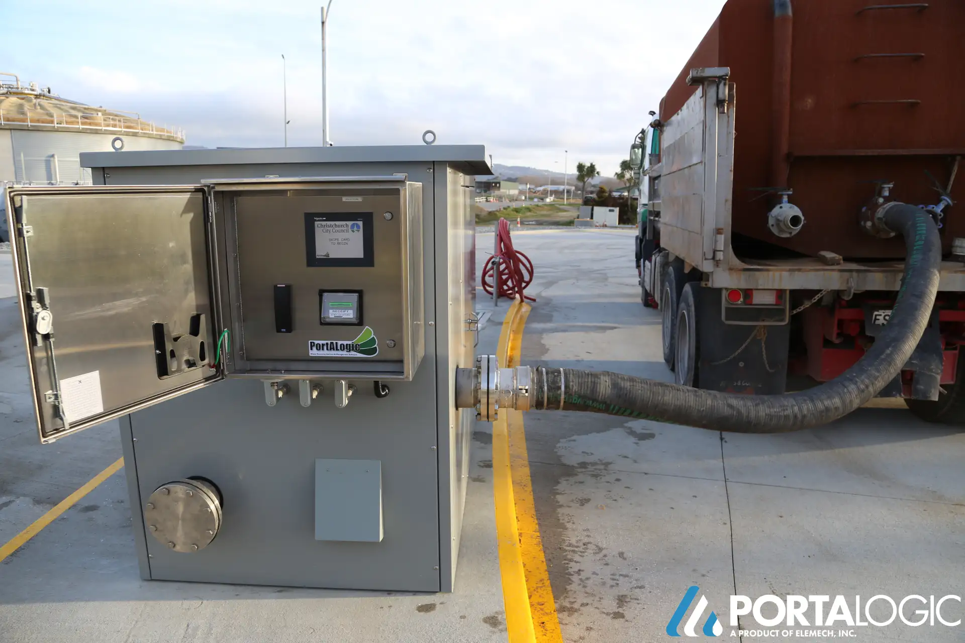 Elemech & ECUA Partnership Led to a Custom Designed Waste Receiving System