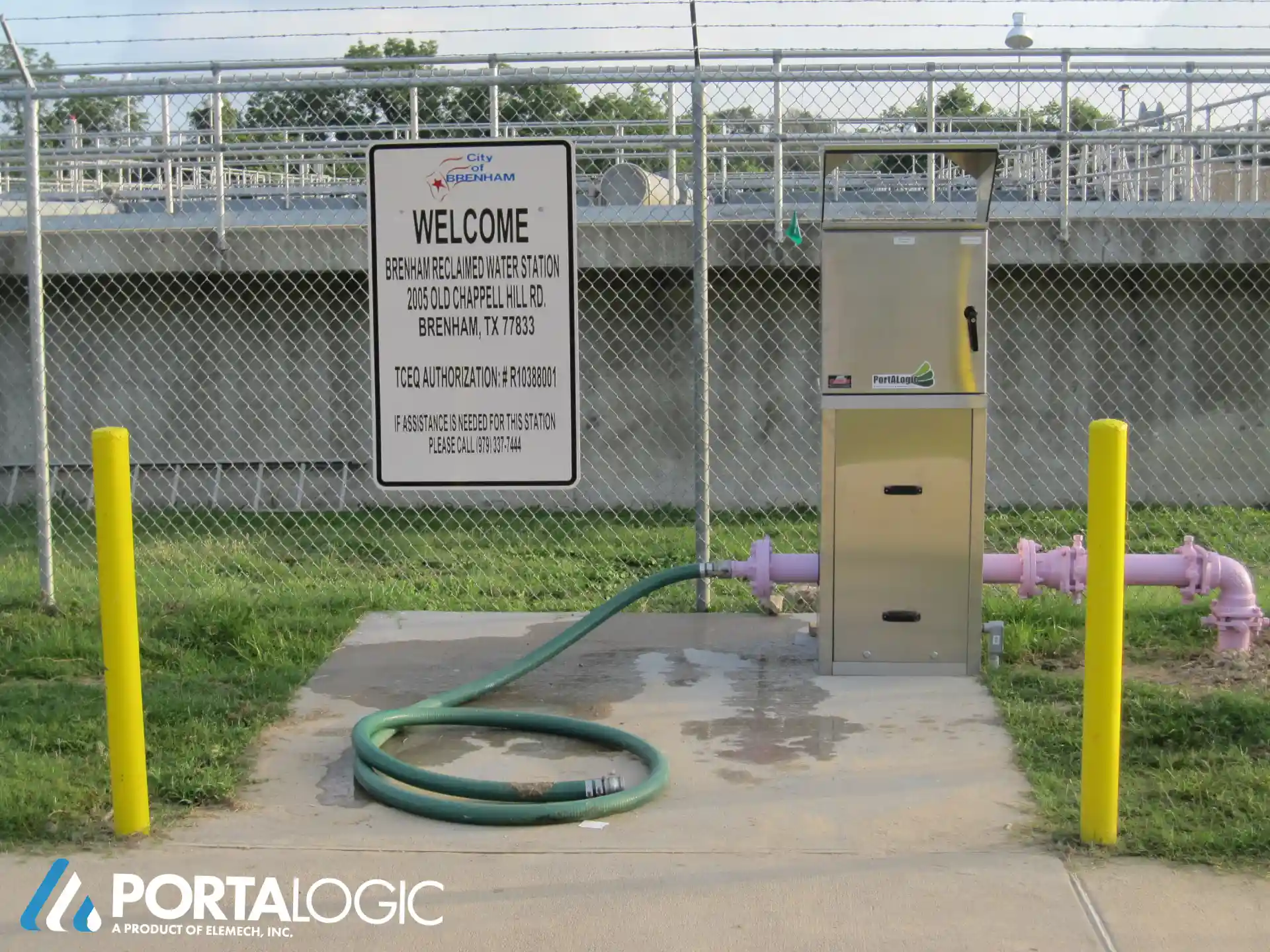 Automated water billing and reporting using bulk water fill station