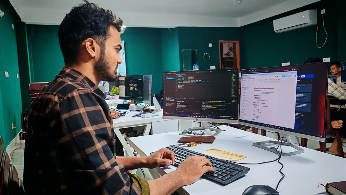 Software CapEx vs OpEx: How Outsourcing Engagements Impact Your Balance Sheet