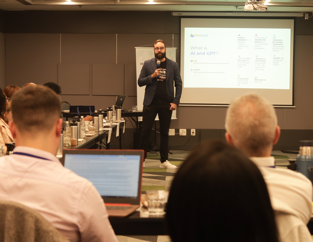 image of team collaborating (for a ar/vr)