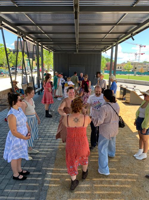 Image of a square dance with dancers.