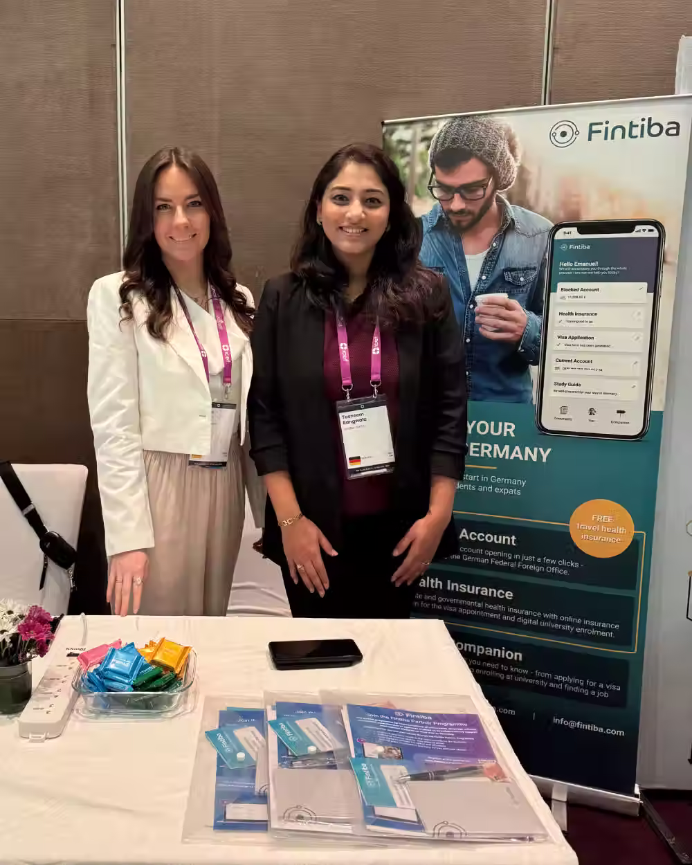 Fintiba team at fair