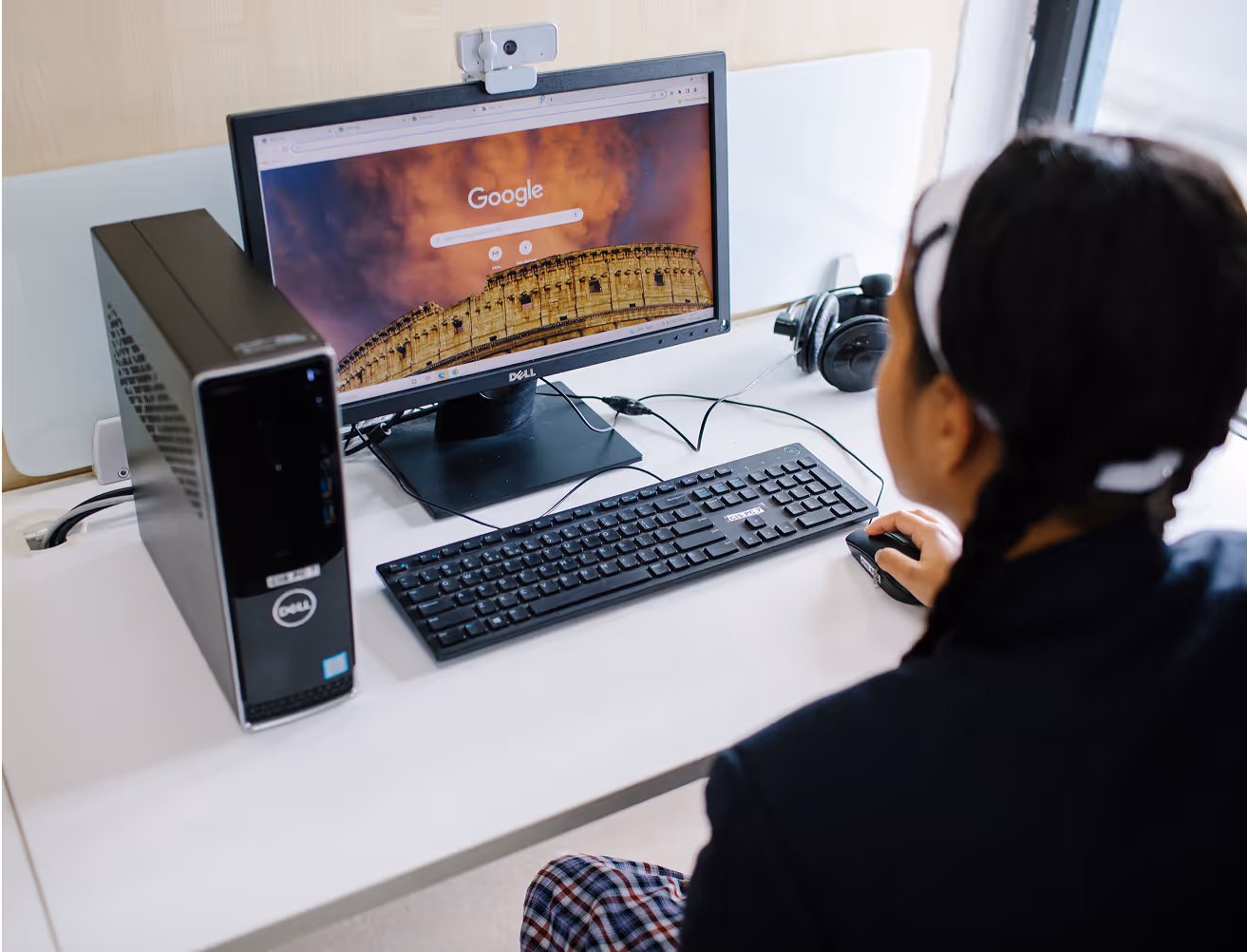 girl at a computer
