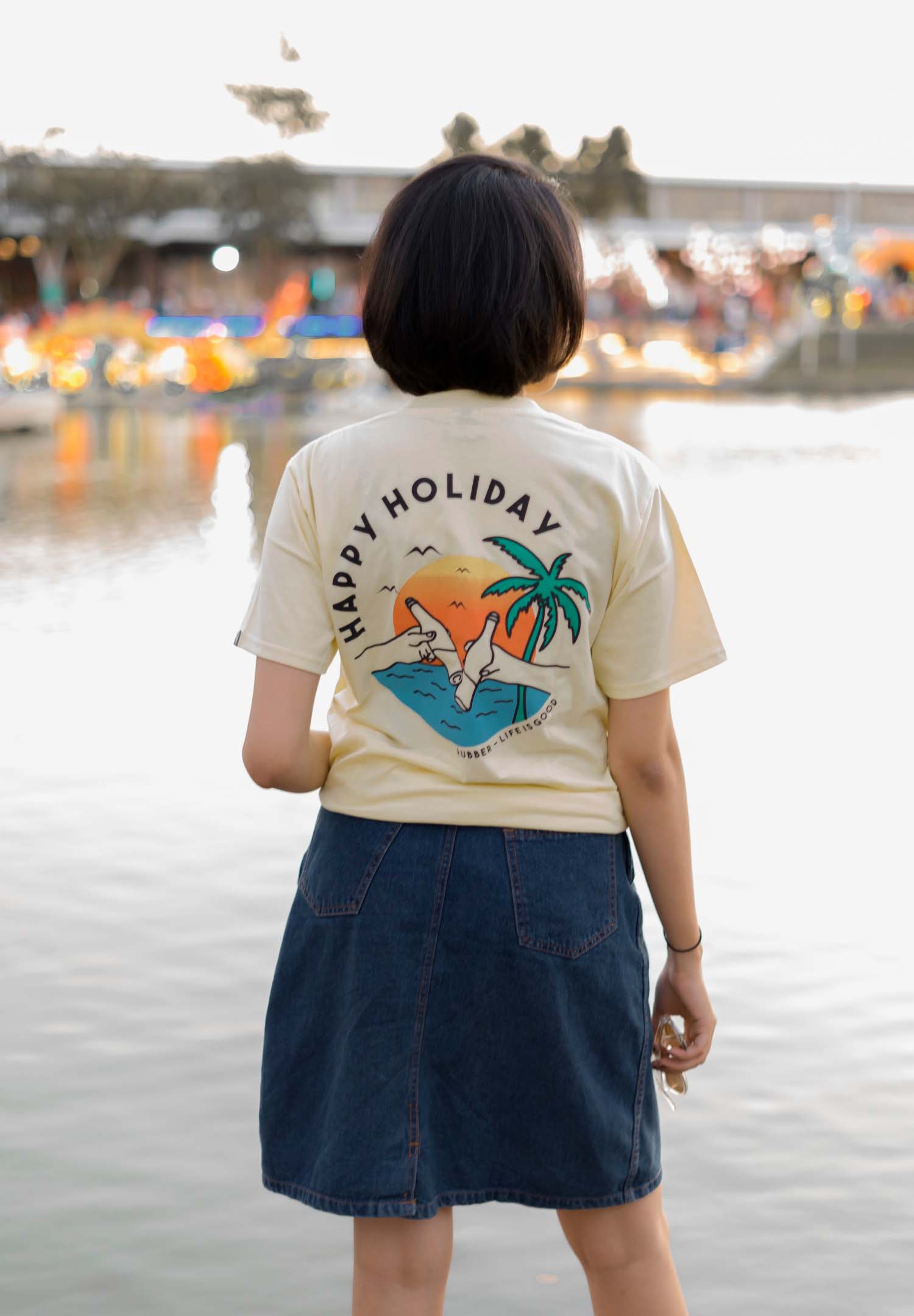 Essence Tee