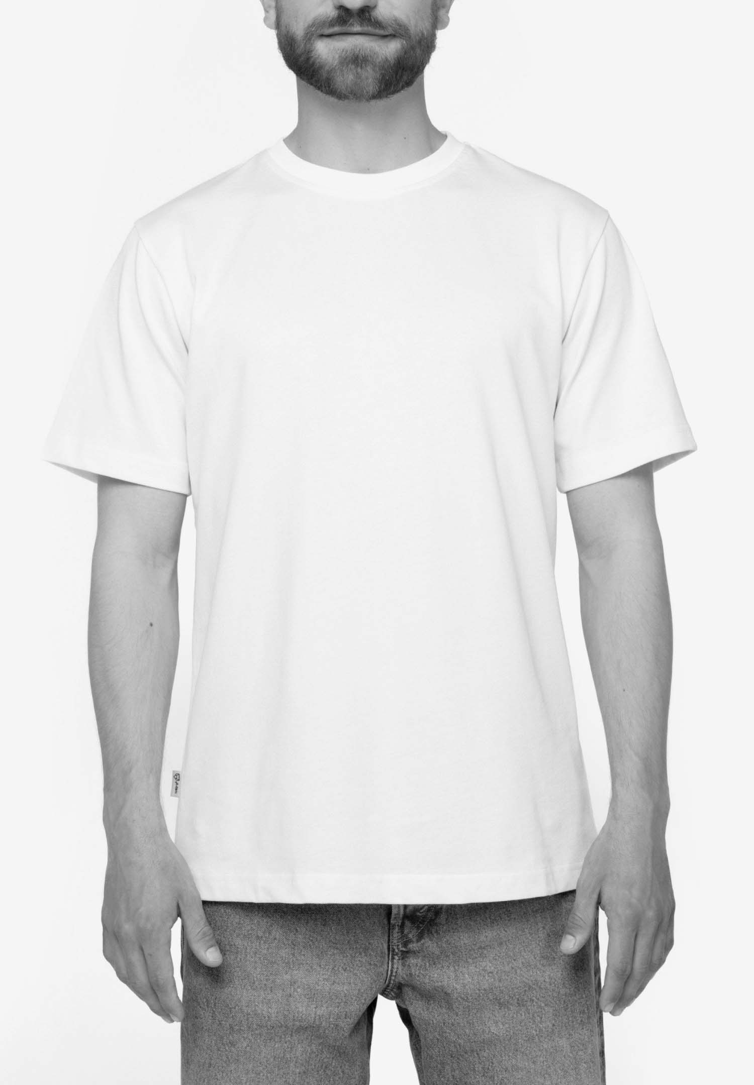 Essence Tee