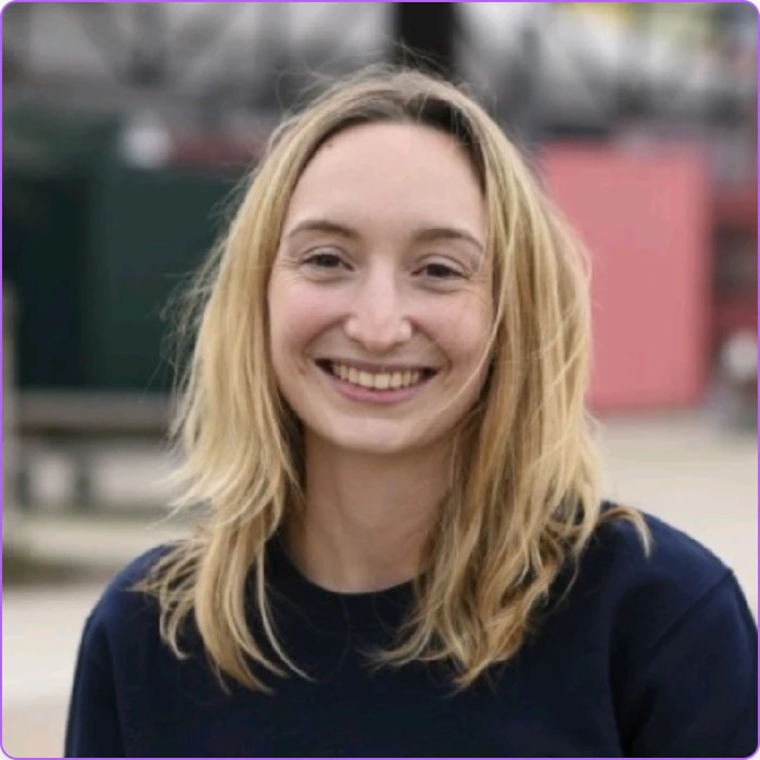 Julie Cousin, Invox
