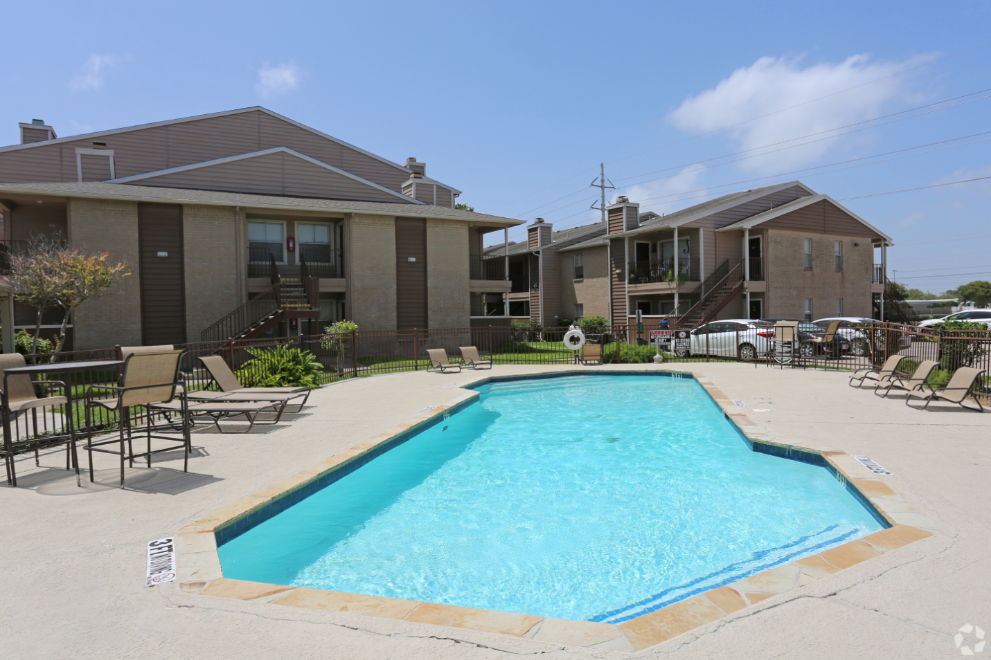 pool