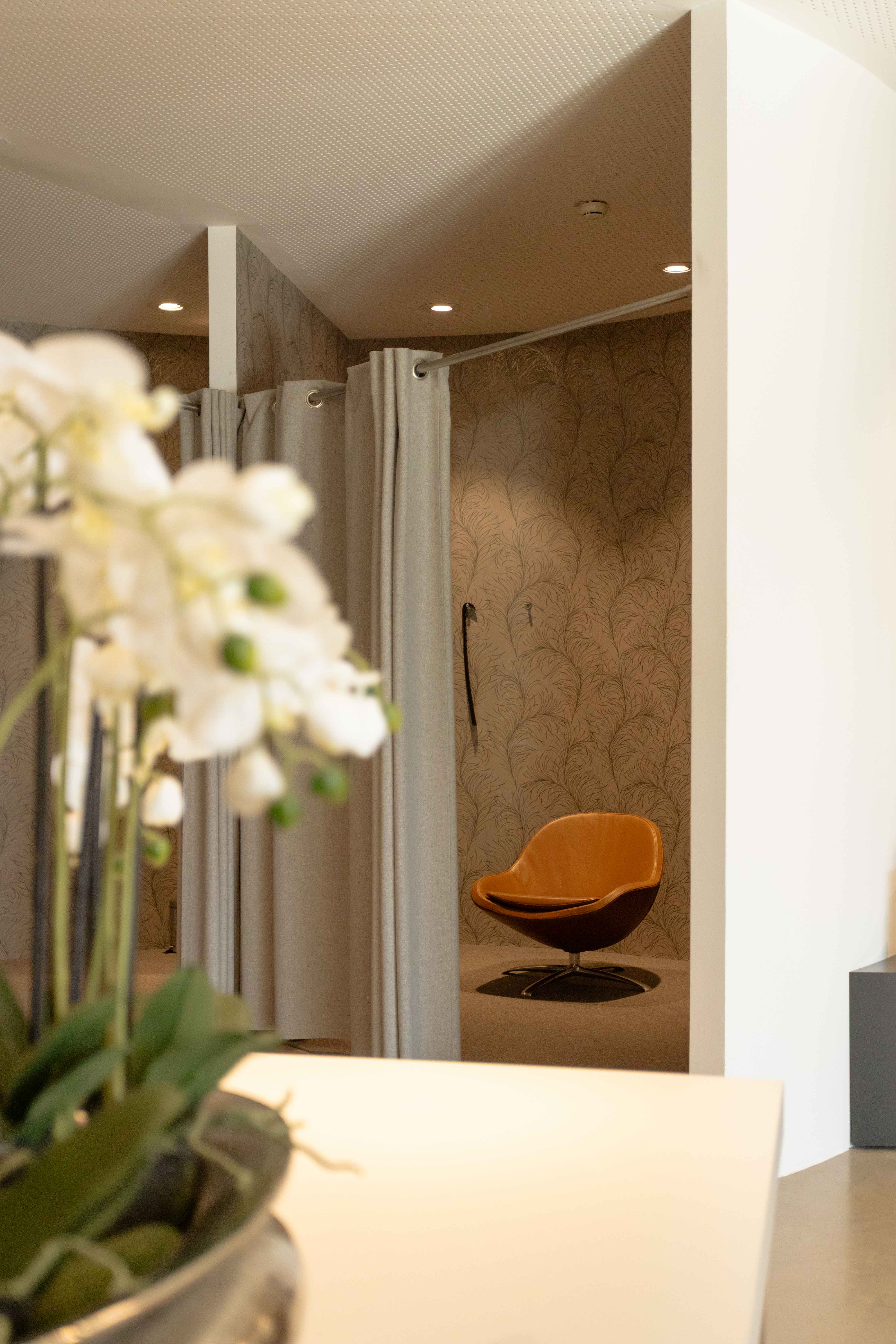 Eine Kabine zum Umziehen bei Stöcker