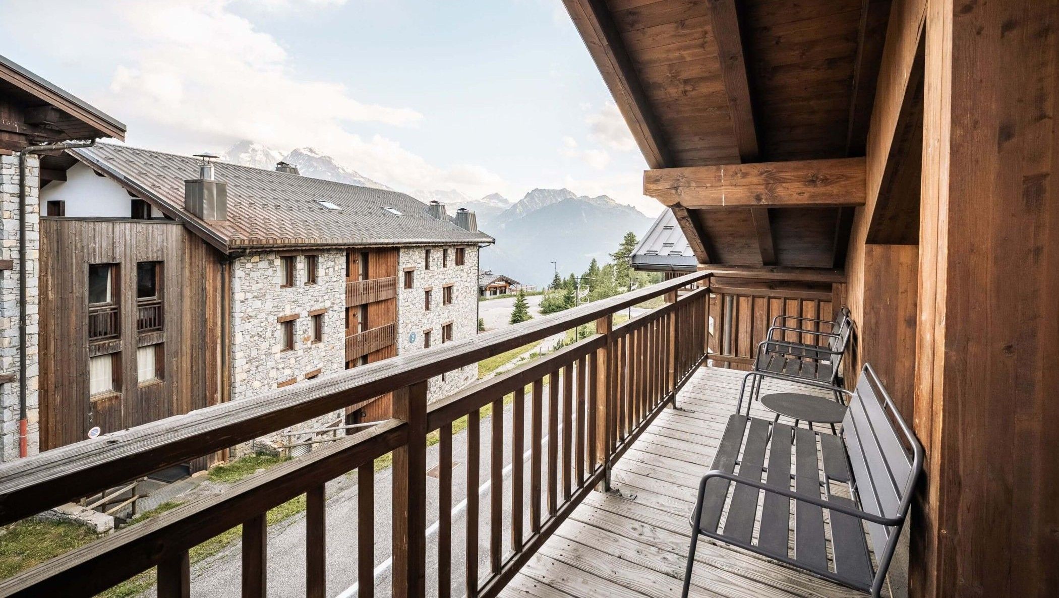 Home Hero 3 - Les Chalets de Marie - chalets à vendre station Rosière
