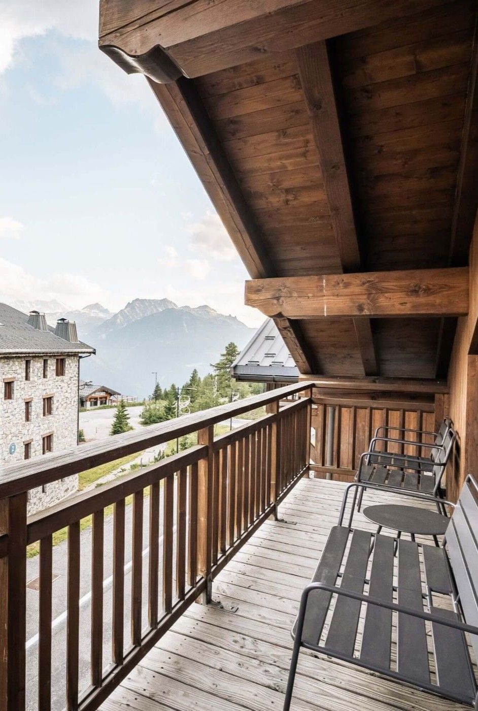 Home Mobile Hero 1 - Les Chalets de Marie - chalets à vendre station Rosière