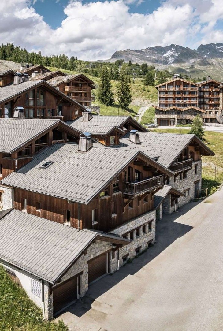 Home Mobile Hero 7 - Les Chalets de Marie - chalets à vendre station Rosière