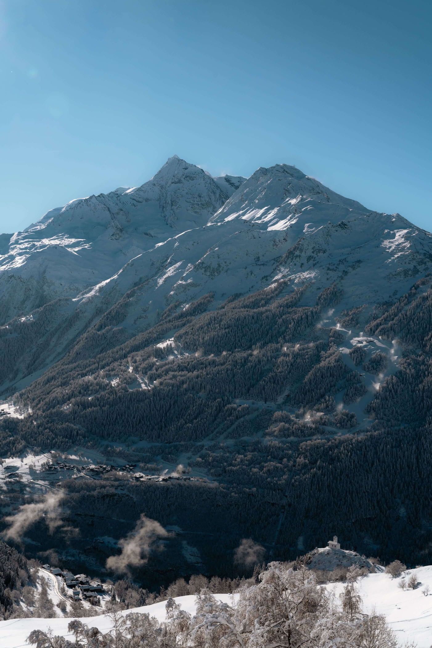 Home Mobile Hero 12 - Les Chalets de Marie - chalets à vendre station Rosière