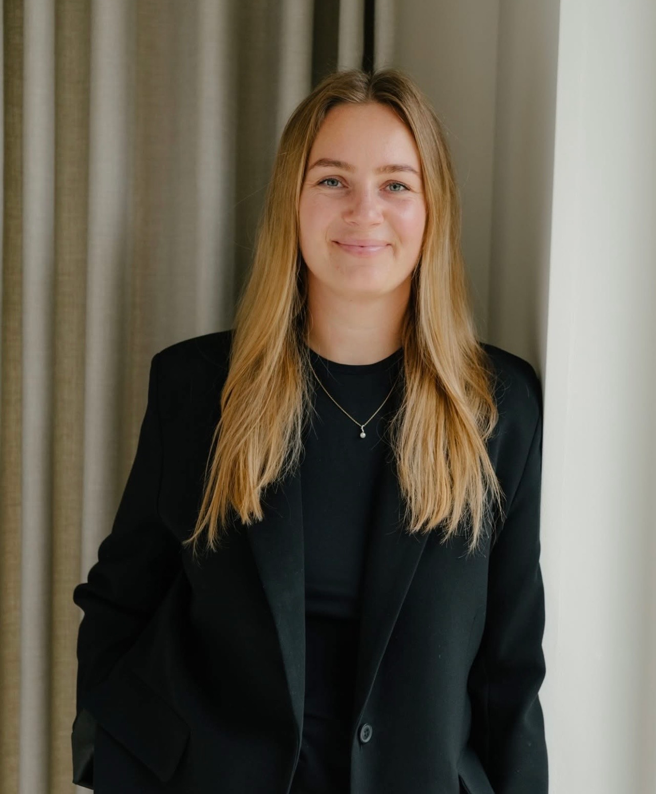 Helena Abel | Senior UX/UI & Accessibility Consultant
